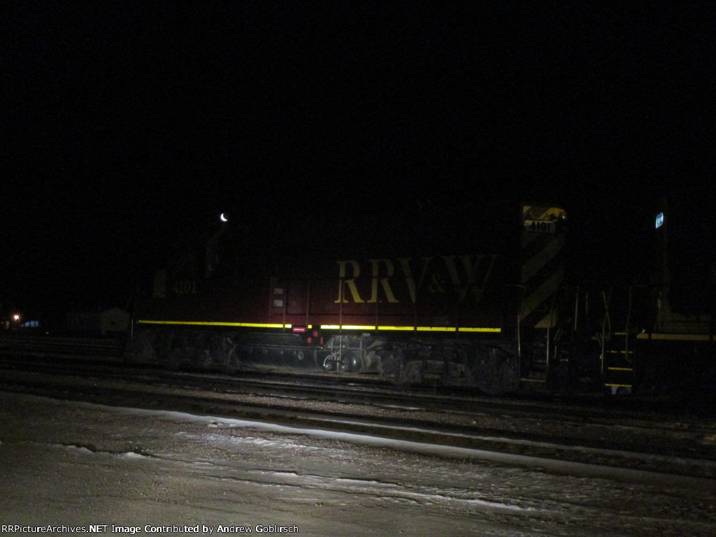 RRV&W 4101 in the Dark